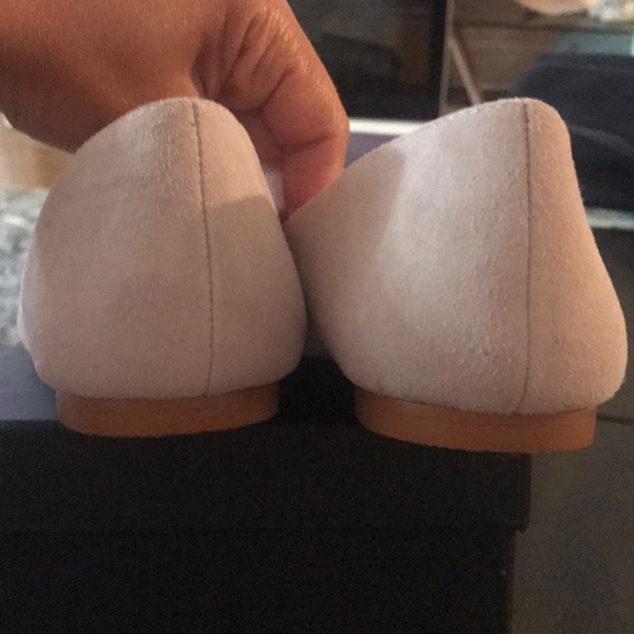 Vince Camuto suede pointy toe slip-on flats - Picture 5 of 8